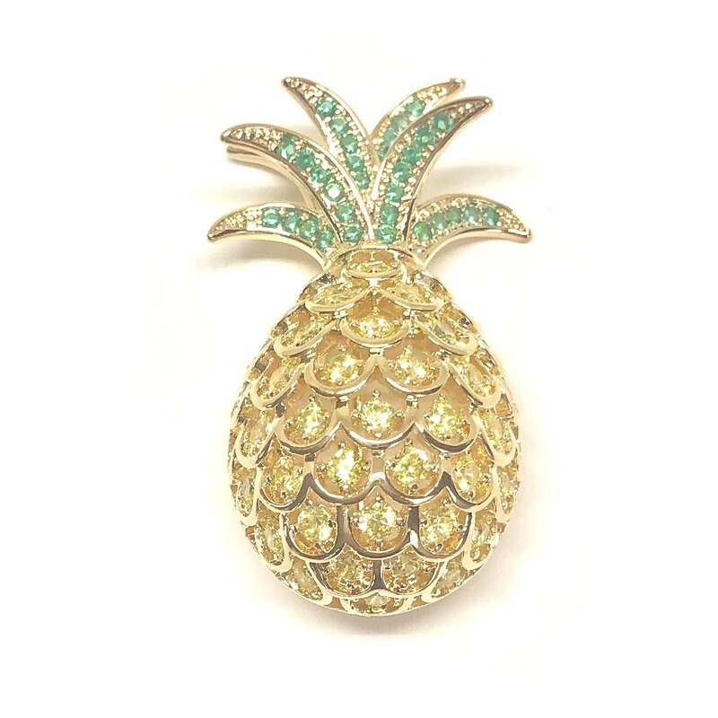Brosa Gold Pineapple & Esarfa Borealy
